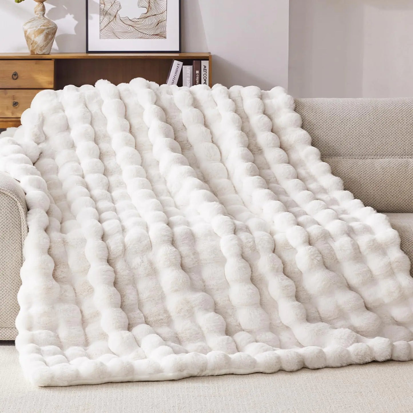 Homsy™ Fluffy Bubble Throw – 1000GSM Luxury Faux Fur Blanket
